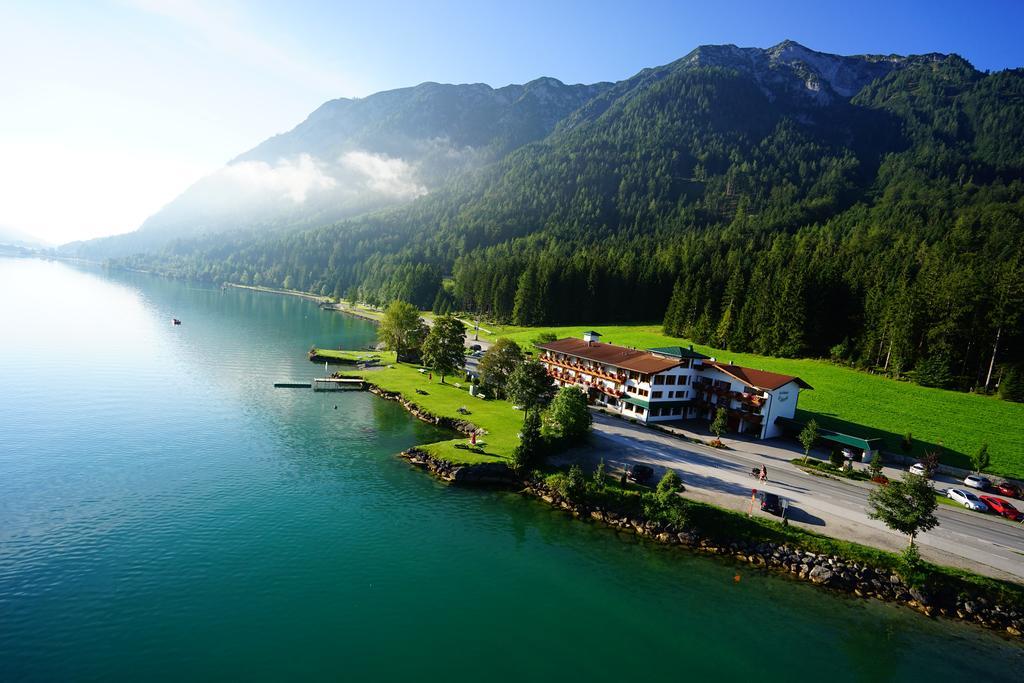 Seehotel St Hubertus Pertisau Exterior foto