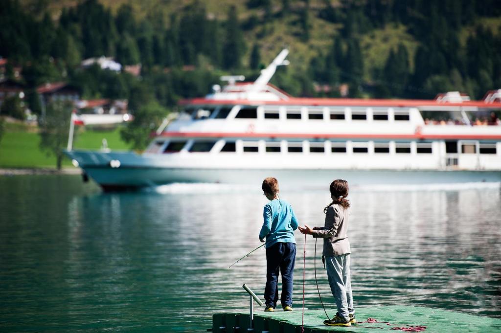 Seehotel St Hubertus Pertisau Exterior foto